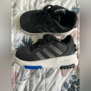 Adidas toddler size 5